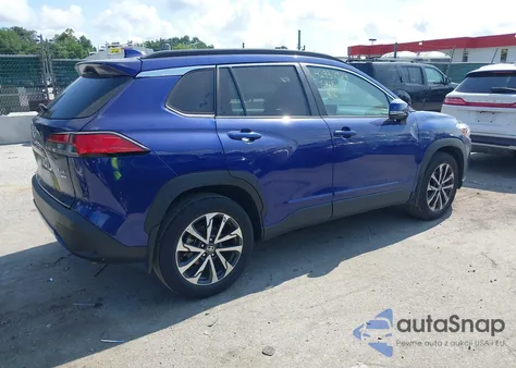 2024 Toyota Corolla Cross Xle из США, поврежденный, VIN 7MUDAABG8RV088326